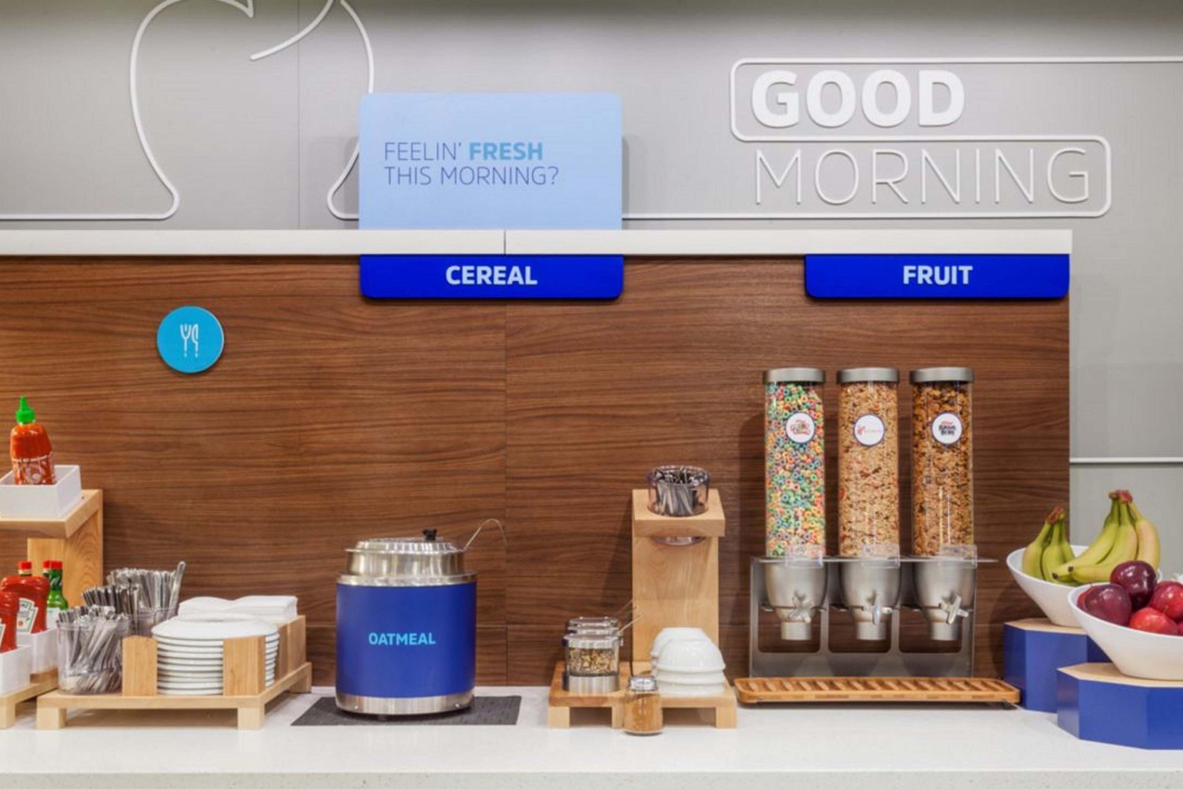 Holiday Inn Express & Suites Jackson/Pearl International Airport Екстер'єр фото